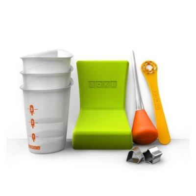 ZOKU ZK103 SET D'ACCESSOIRES 3 GOBELETS DOSEURS + 1 POCHOIR ÉTOILE + 1 POCHOIR COEUR + 1 POIRE À JUS + 1 USTENSILE + 1 LIVRET MO