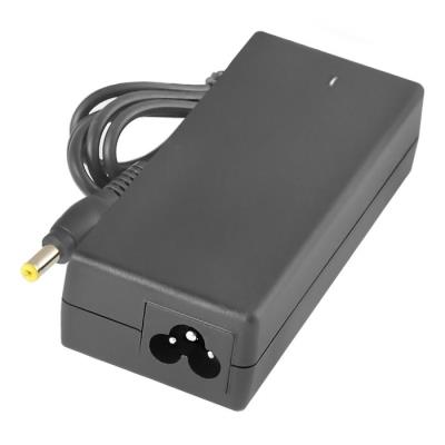Qoltec qoltec 50071.90w adaptateur de puissance & onduleur