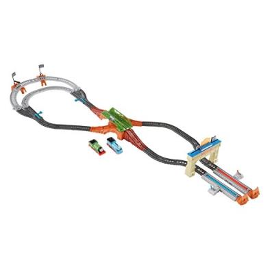 Circuit de train motorisé Thomas & Friends : Coffret la Grande Course Fisher-Price