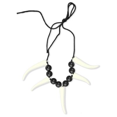 Collier de l'homme des cavernes