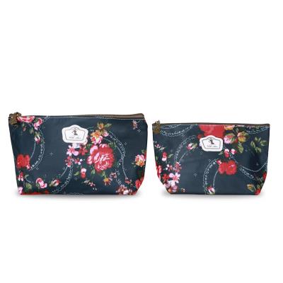 Lot de 2 pochettes / Trousses scolaires / Trousses de toilette ( tailles différentes) Tissu Plastifié solide durable et imperméable