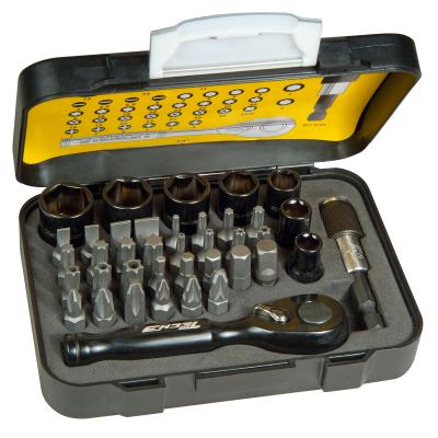 Coffret Douilles Stanley 39 Piéces + Une Mesure Porte-Clés Offerte