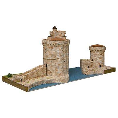 Maquette en céramique - Tours de la Rochelle, France
