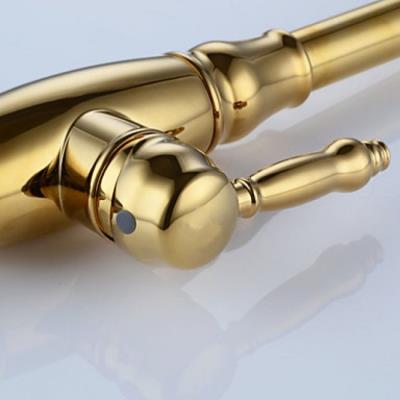 Robinet De Cuisine Couleur Doree Mitigeur De Style Contemporain Fini En Laiton Et Muni D Une Seule Poignee Robinetterie Achat Prix Fnac