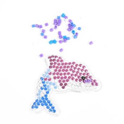 Creation perles à repasser - modèle aléatoire - livraison à l'unité.