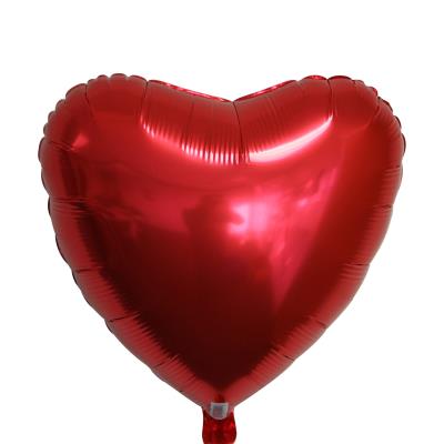 Ballon aluminium coeur rouge taille unique