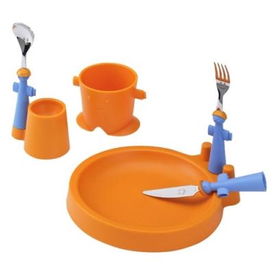 RIVADOSSI PUPPETS CLUB SERVICE DE TABLE ENFANT GOBELET, ASSIETTE, COQUETIER, COUVERTS FUCHSIA