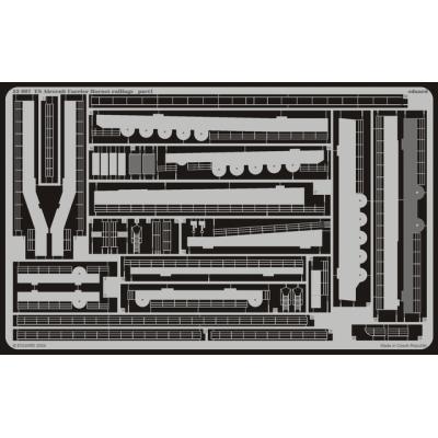 MAQUETTE US AIRCRAFT CARRIER TRUMP/350 EDUARD 53007