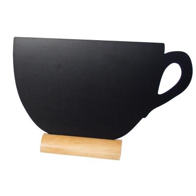 3 silhouettes de table en bois tasses