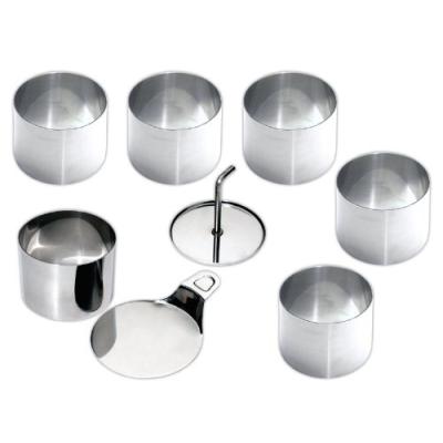 CHG 245-06-60 ENSEMBLE DE 6 EMPORTE-PIÈCE À DESSERT DE 7,5 CM DE DIAMÈTRE ET 5,5 CM DE HAUT + 1 POUSSOIR ET 1 SOULÈVE EMPORTE-PI