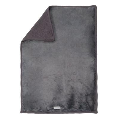 Couverture tricoloudoux 100 x 140 cm gris foncé
