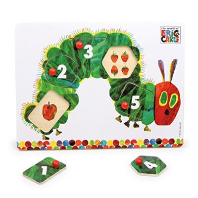 La chenille qui fait des trous : Puzzle en bois, 21cm.