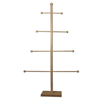 Calendrier de l'Avent en bois Rayher : Arbre en bois