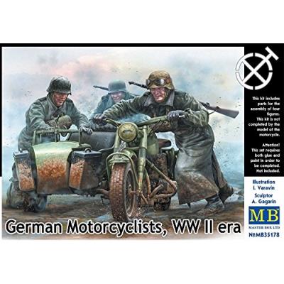 Masterbox 1 35 - german motorcyclists, wwii era