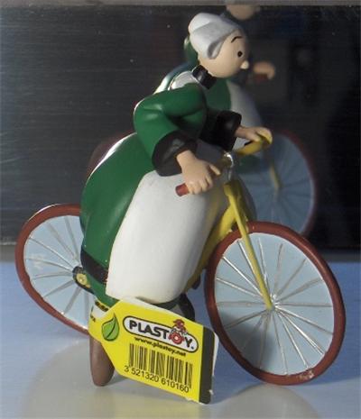 Plastoy * Fig. Becassine À Bicyclette