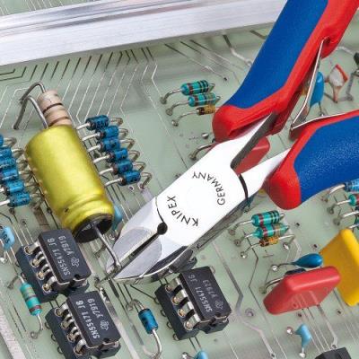 Knipex 77 02 120 H Elektronik- u. Feinmechanik Seitenschneider mit Facette 120mm