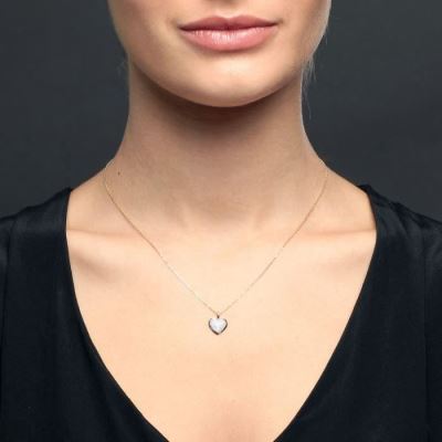 LE DIAMANTAIRE Pendentif Coeur Or jaune et Diamants avec une chaine offerte