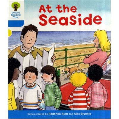 Oxford Reading Tree: Level 3: More Stories A: At The Seaside (Paperback)