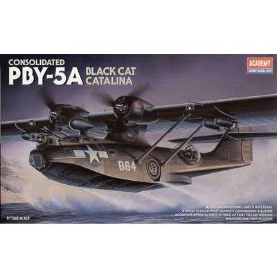 Maquette avion : pby-5a black cat academy