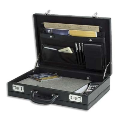 Juscha - 92300 - attaché case en pvc - noir