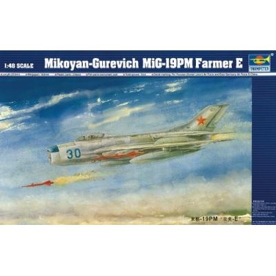 TRUMPETER 1:48 - MIG-19PM FARMER E