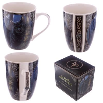 Mug porcelaine tendre - Chat et balai magique par Lisa Parker
