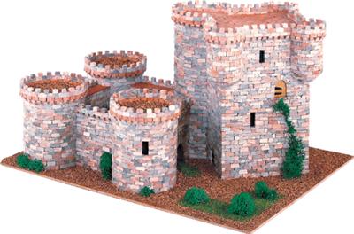 Maquette chateau medieval domus kits