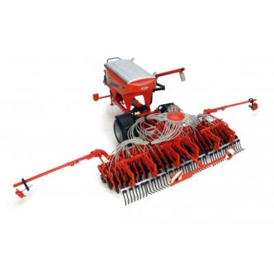 UH4128 - Kuhn Tt 3500 - echelle 1/32 (Universal Hobbies) *