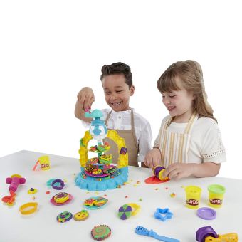 Kit créatif Play Doh Les Gourmandises