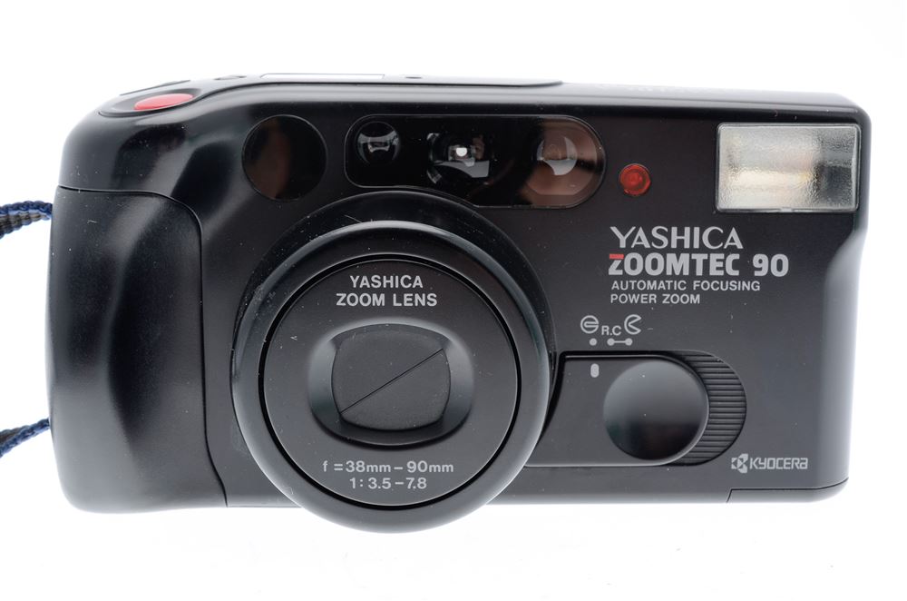 Appareil photo compact argentique Yashica Zoomtec 90 noir — free download