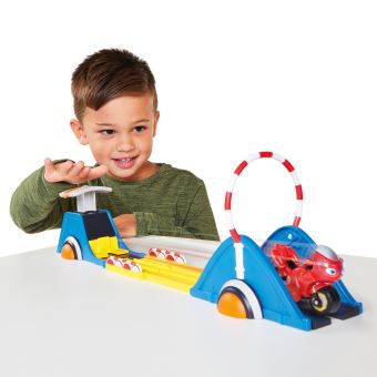 Playset Tomy Ricky Zoom vitesse et cascades