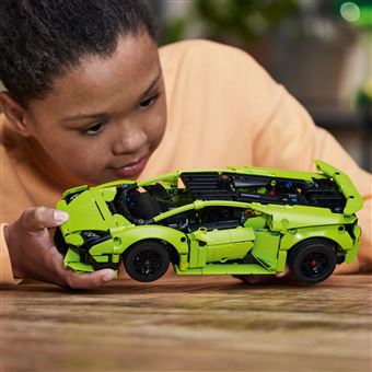 LEGO® Technic 42161 Lamborghini Huracán Tecnica