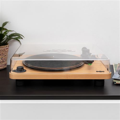 Image Vectorielle D'une Platine Boombox Classique Inspirée Du Sharp Vz 2500 Violet Rouge 786040 366