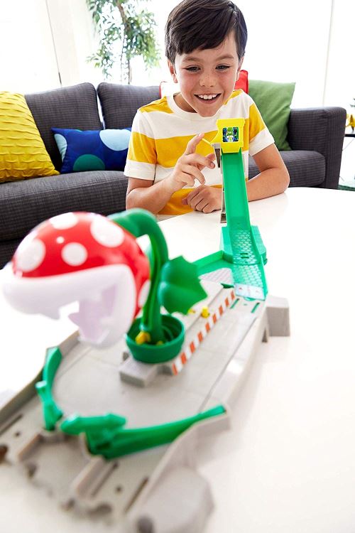 Circuit Hot Wheels Mario Kart – Coffret De Jeu Avec Pistes Et Voitures à Connecter, Pour Enfants Dès 5 Ans (GHK15)