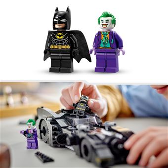 LEGO® DC Super Heroes 76224 La Batmobile Poursuite entre Batman et le Joker