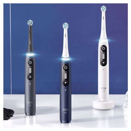 ピ*ピ様 Oral-B iO Series 7s 本体 サファイアブルー Broe-a-dents-electrique-Oral-B