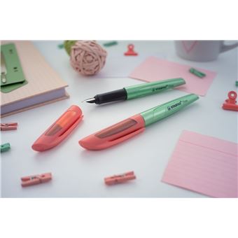 Stylo plume Stabilo Flow cosmetic Rose et Vert