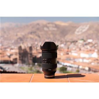 Objectif hybride Tamron 35-150mm f/2-2.8 Di III VXD Noir pour Sony FE