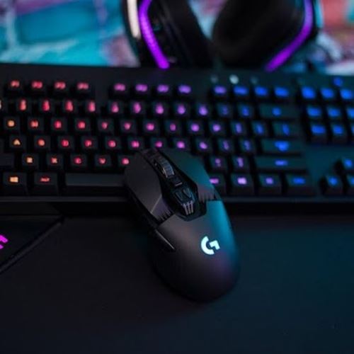 Logitech G903 Lightspeed Hero Wireless Gaming, Une Souris Sans Fil Performante Robuste Et Modulable