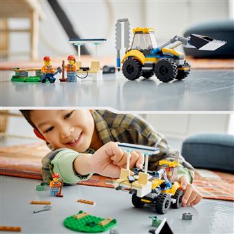 LEGO City 60385 - Construction Digger