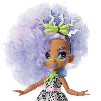 Poupée Cave Club Bashley et accessoires