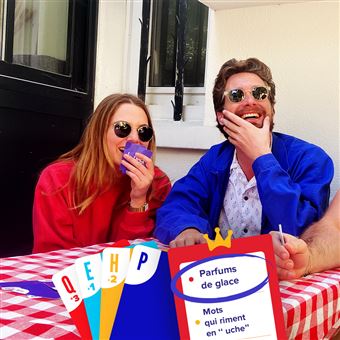 Jeu d'ambiance Crack List Le p'tit bac dans un jeu de cartes