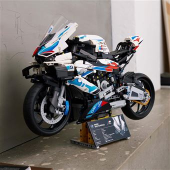 LEGO® Technic™ 42130 BMW M 1000 RR