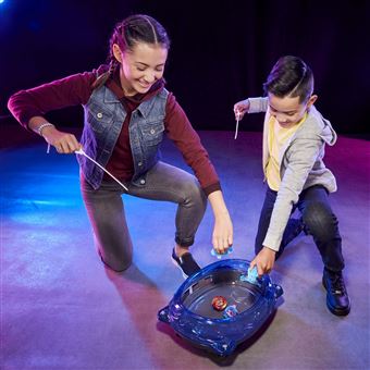 Set de combat toupies Beyblade SPS Volt Knockout