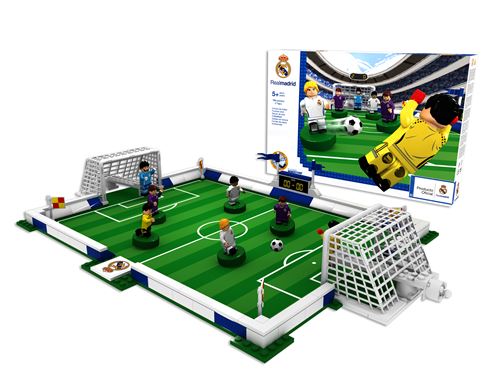 Jeu de construction Megableu Nanostar Terrain de foot Real Madrid
