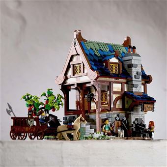 LEGO® Ideas 21325 Le Forgeron Médiéval