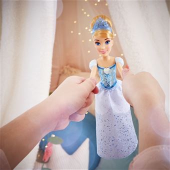 Poupée Disney Princesses Poupée Cendrillon Tenue magique