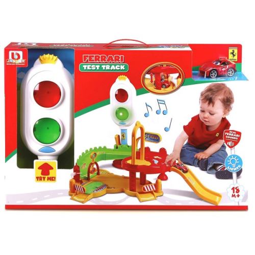 Mon premier circuit et garage Bb Junior Ferrari