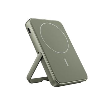 Magnetic Wireless Powerbank 5000mAh Dried Green - Fresh ''n Rebel - 2PBM5000DG.Compatible avec les iPhones MagSafe (iPhone 12 et modeles ulterieurs). Support iPhone integre.Conforme aux normes des compagnies aeriennes.