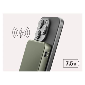 Magnetic Wireless Powerbank 5000mAh Dried Green - Fresh ''n Rebel - 2PBM5000DG.Compatible avec les iPhones MagSafe (iPhone 12 et modeles ulterieurs). Support iPhone integre.Conforme aux normes des compagnies aeriennes.